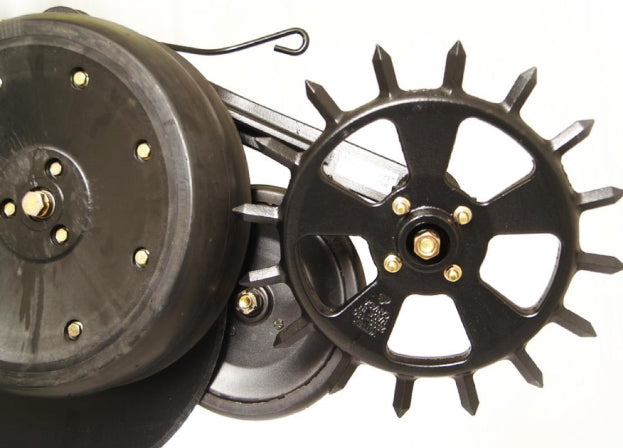 Yetter 6200 Solid Cast Spike Closing Wheel